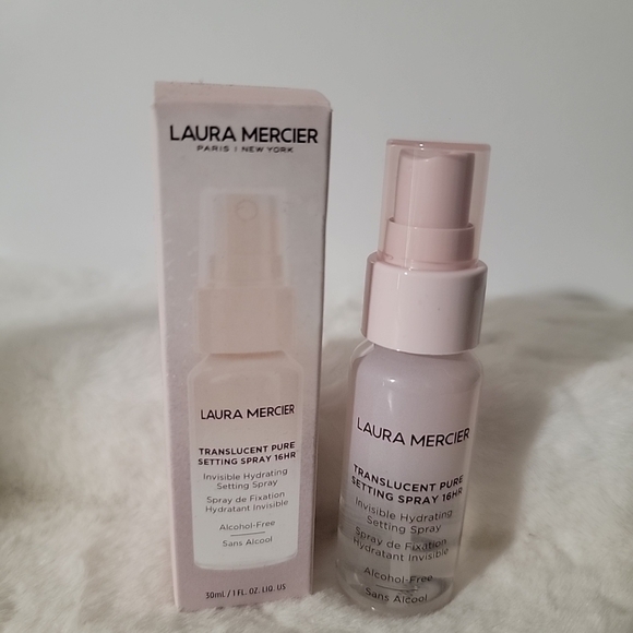 Laura Mercier Invisible Hydrating Setting Spray - Picture 1 of 1